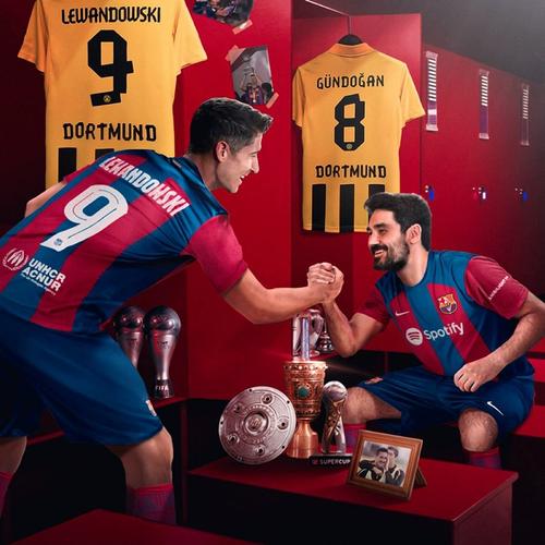 real football 2017 mod apk unlimited money icon